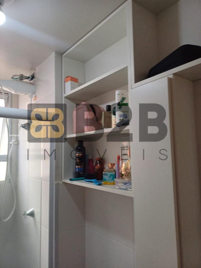 Apartamento à venda com 2 quartos, 39m² - Foto 13