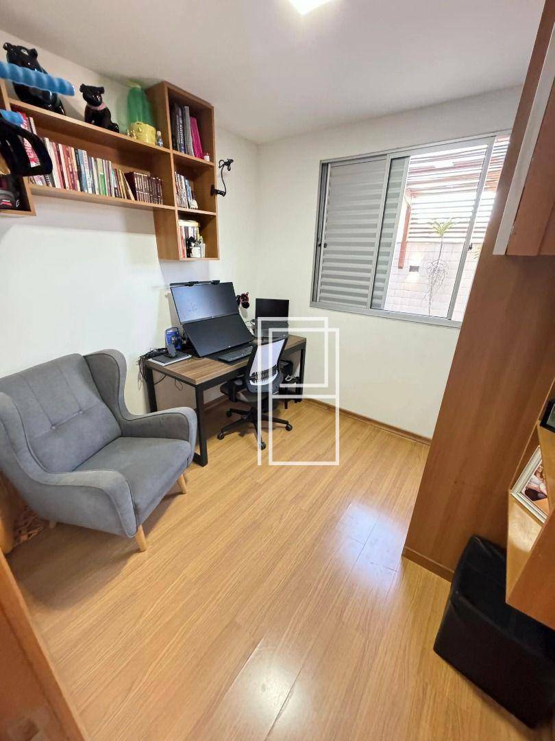 Apartamento à venda com 3 quartos, 202m² - Foto 9