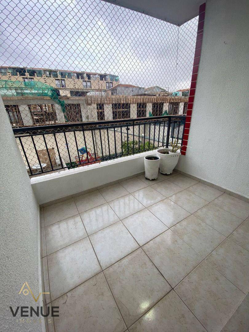 Apartamento à venda com 2 quartos, 62m² - Foto 19