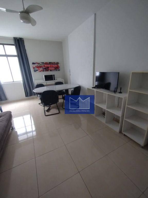 Apartamento à venda com 2 quartos, 67m² - Foto 15