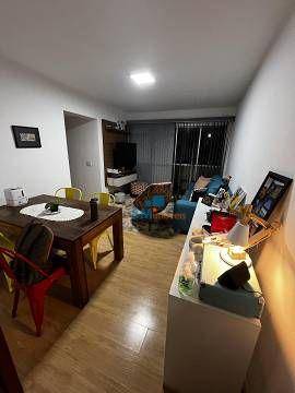 Apartamento à venda com 3 quartos, 70m² - Foto 1