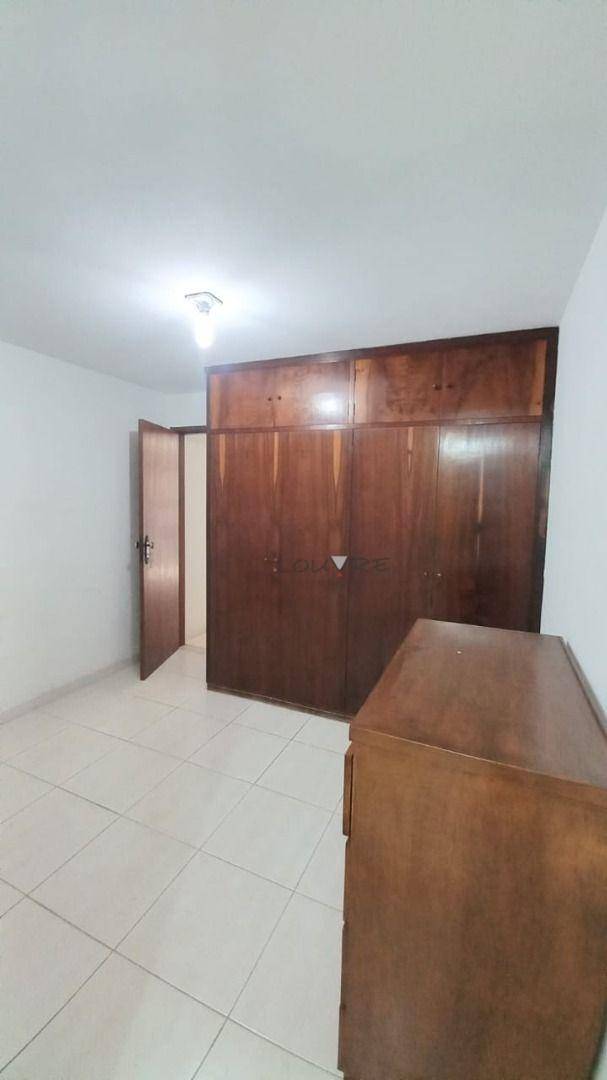 Casa à venda e aluguel com 3 quartos, 150M2 - Foto 12