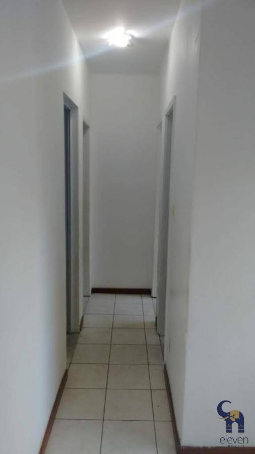 Apartamento à venda com 3 quartos, 75m² - Foto 11