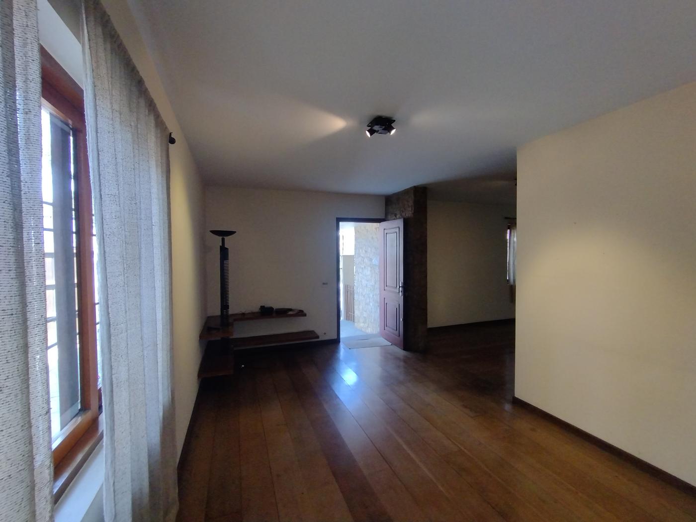 Sobrado à venda com 3 quartos, 160m² - Foto 3