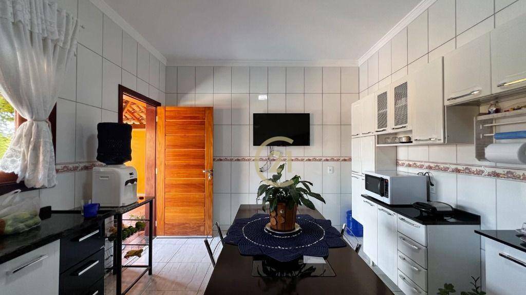 Chácara à venda com 2 quartos, 348m² - Foto 6