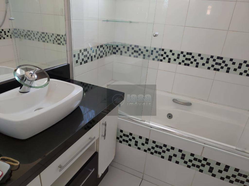 Apartamento à venda com 3 quartos, 133m² - Foto 26