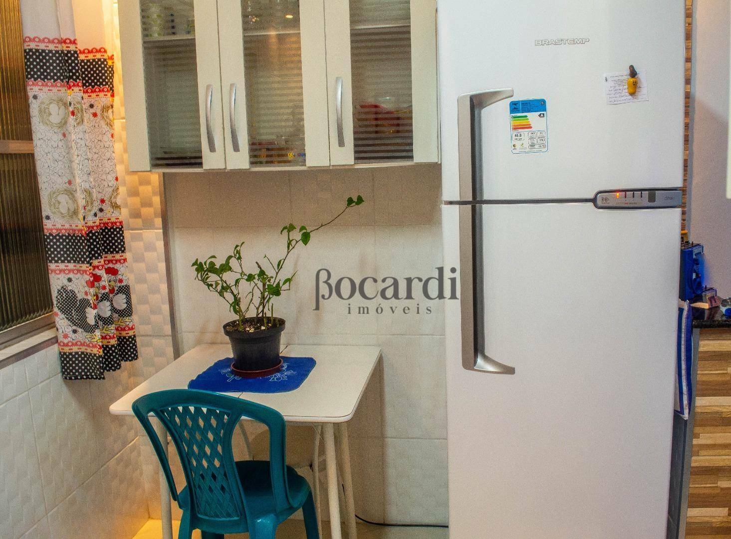 Apartamento à venda com 1 quarto, 32m² - Foto 10