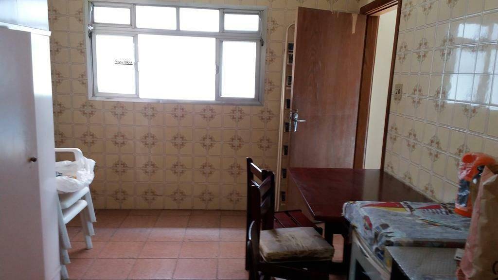 Casa à venda com 3 quartos, 170m² - Foto 7