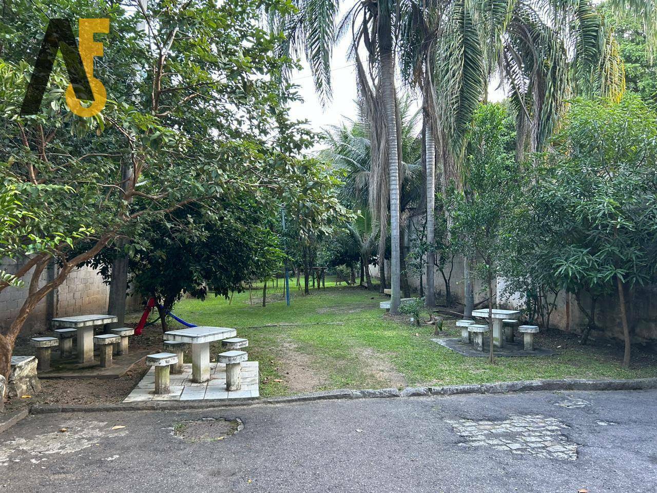 Casa de Condomínio à venda com 3 quartos, 148m² - Foto 2