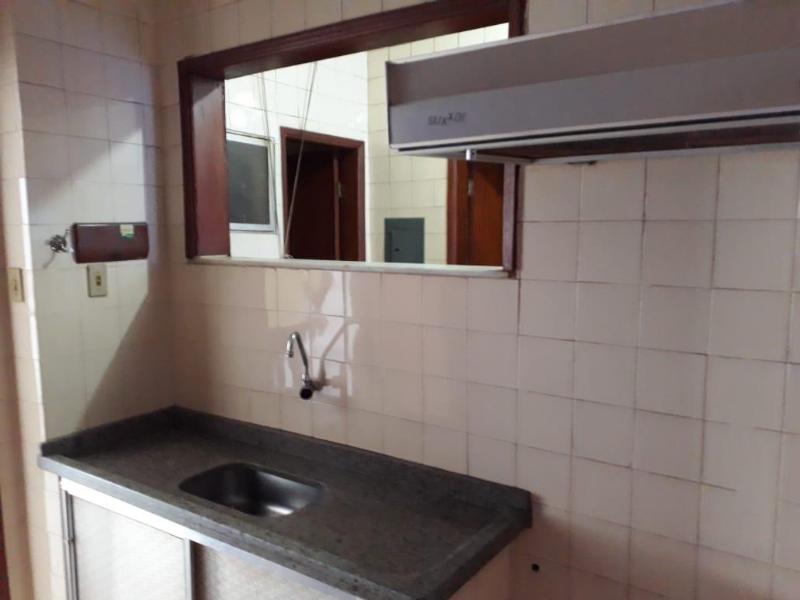 Apartamento à venda com 3 quartos, 120m² - Foto 15