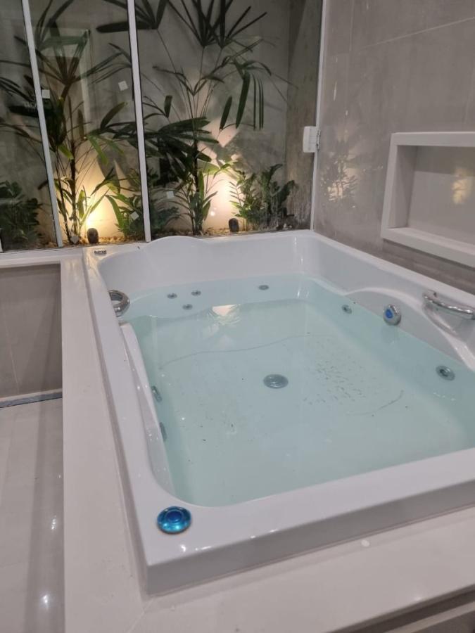 Casa à venda com 3 quartos, 212m² - Foto 6