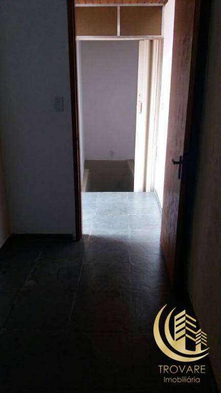 Sobrado à venda com 4 quartos, 110m² - Foto 2