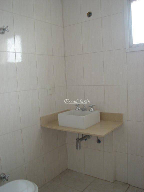 Apartamento à venda com 3 quartos, 200m² - Foto 18