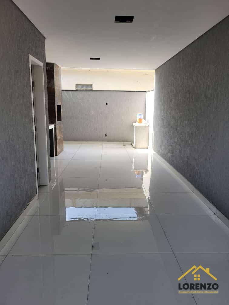 Sobrado à venda com 2 quartos, 110m² - Foto 1