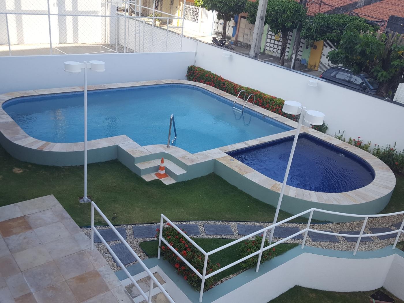 Apartamento para alugar com 3 quartos, 75m² - Foto 3