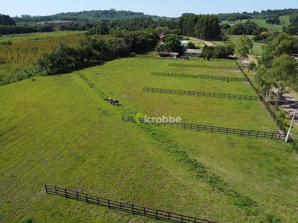 Chácara, 1831 m² - Foto 1