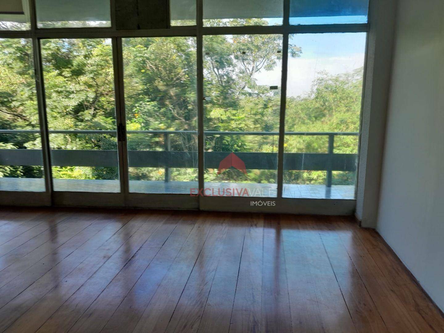 Casa à venda com 4 quartos, 585m² - Foto 3