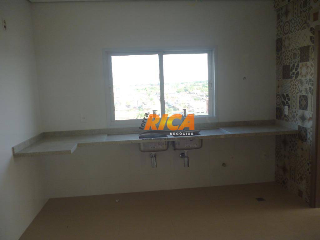 Apartamento à venda com 4 quartos, 280m² - Foto 6