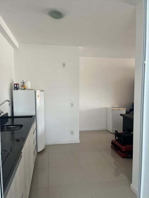 Apartamento à venda com 2 quartos, 81m² - Foto 9