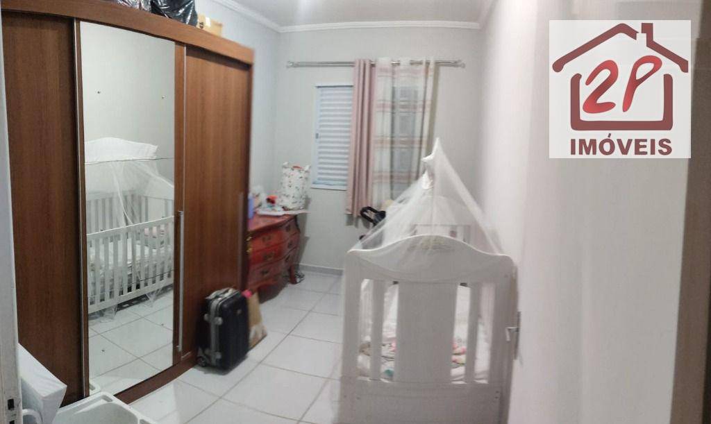 Casa à venda com 3 quartos, 140m² - Foto 2