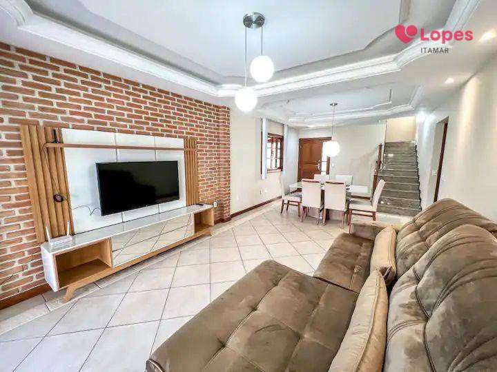 Casa à venda com 5 quartos, 280m² - Foto 16