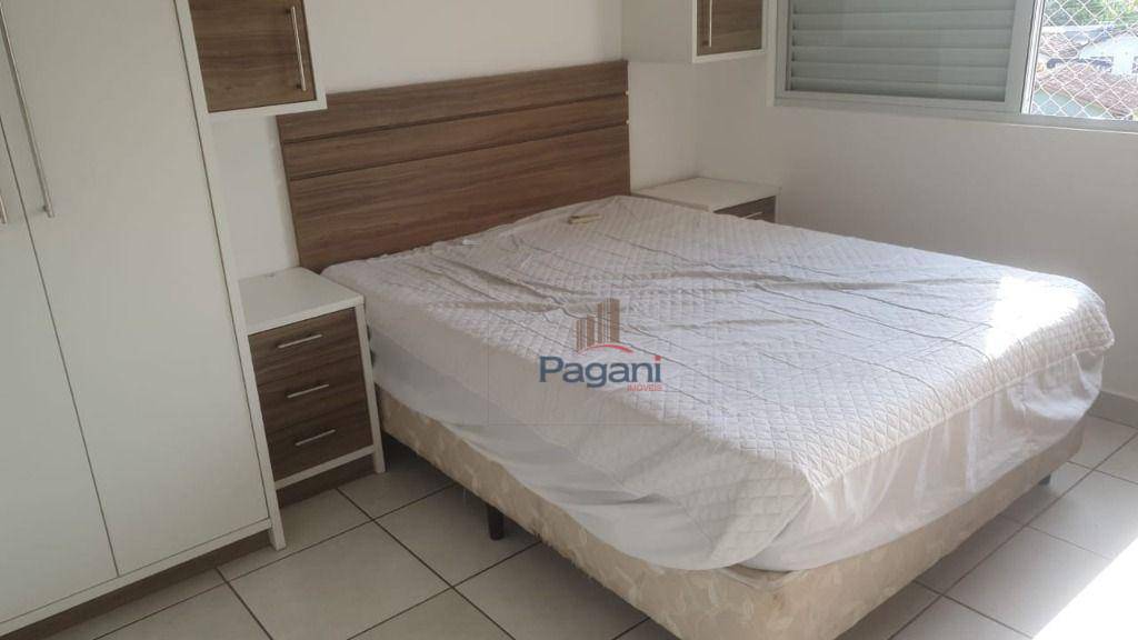 Apartamento à venda com 2 quartos, 60m² - Foto 15