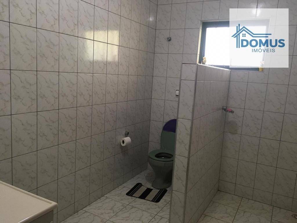 Chácara à venda com 4 quartos, 300m² - Foto 12