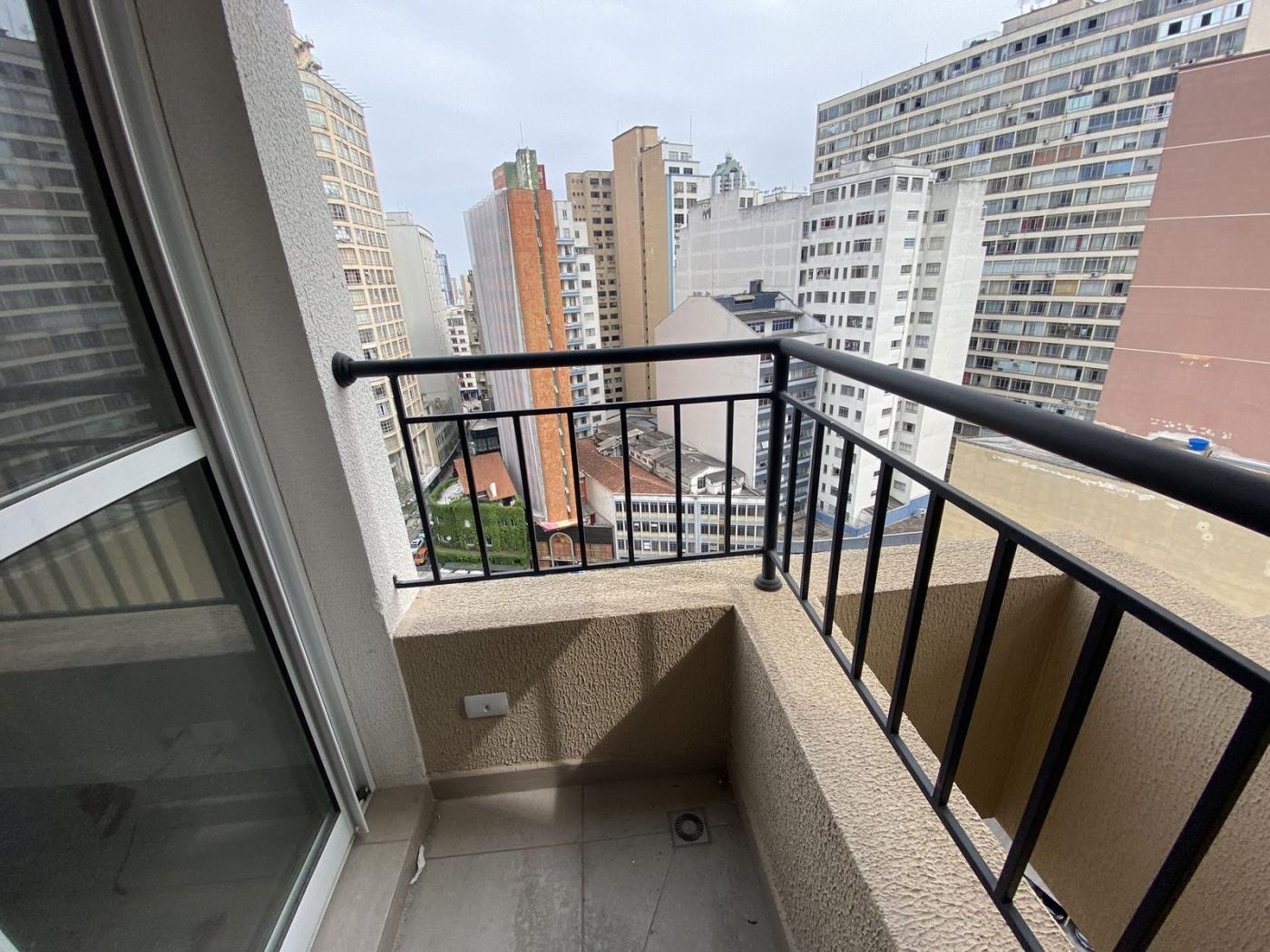 Apartamento à venda com 1 quarto, 36m² - Foto 13