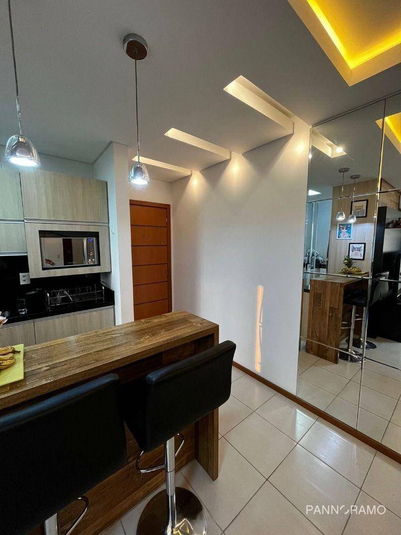 Apartamento à venda com 2 quartos, 68m² - Foto 10