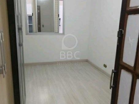 Apartamento à venda com 2 quartos, 70m² - Foto 12