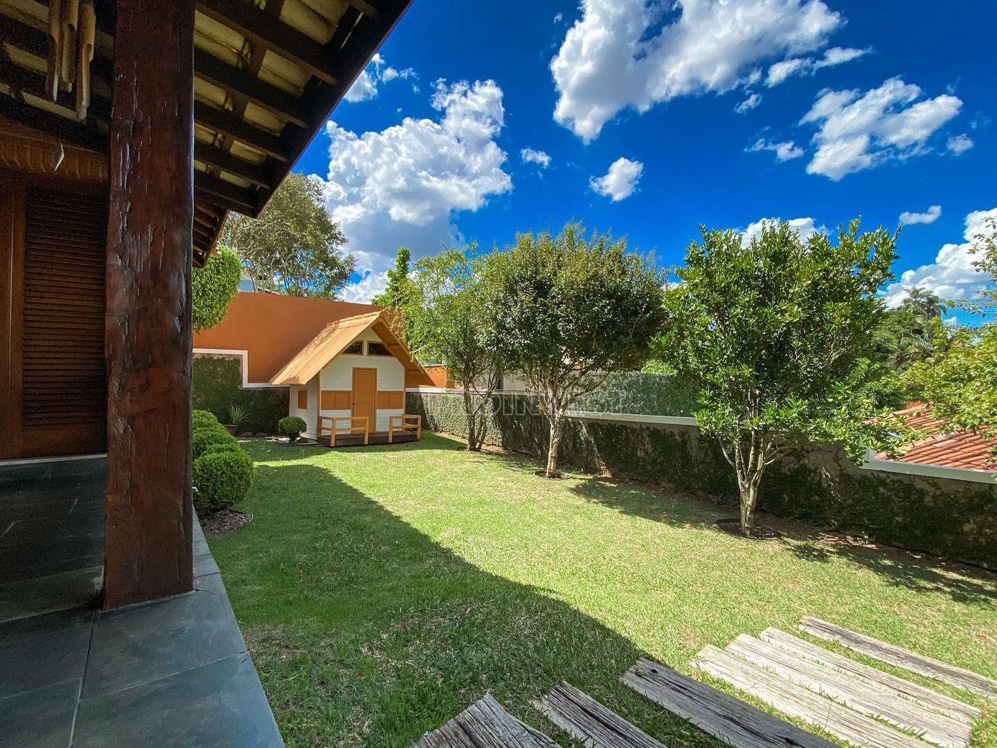 Casa de Condomínio para alugar com 4 quartos, 400m² - Foto 21