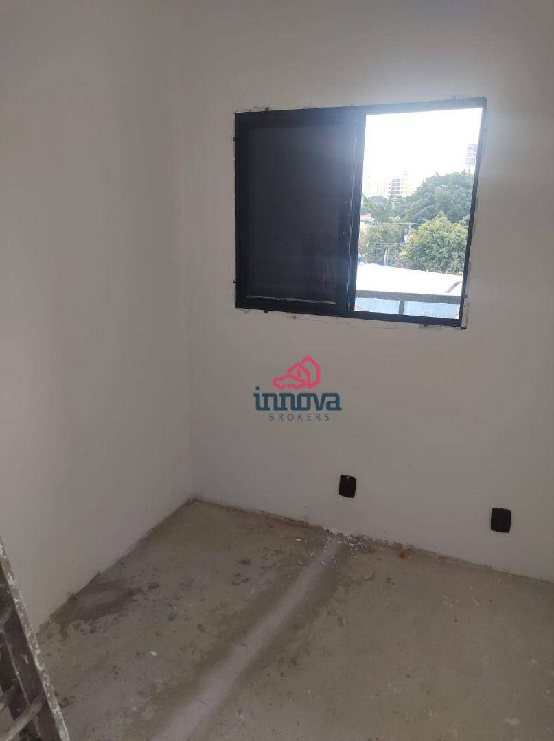 Apartamento à venda com 2 quartos, 44m² - Foto 13