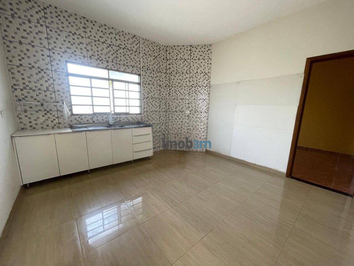 Casa, 2 quartos, 70 m² - Foto 4