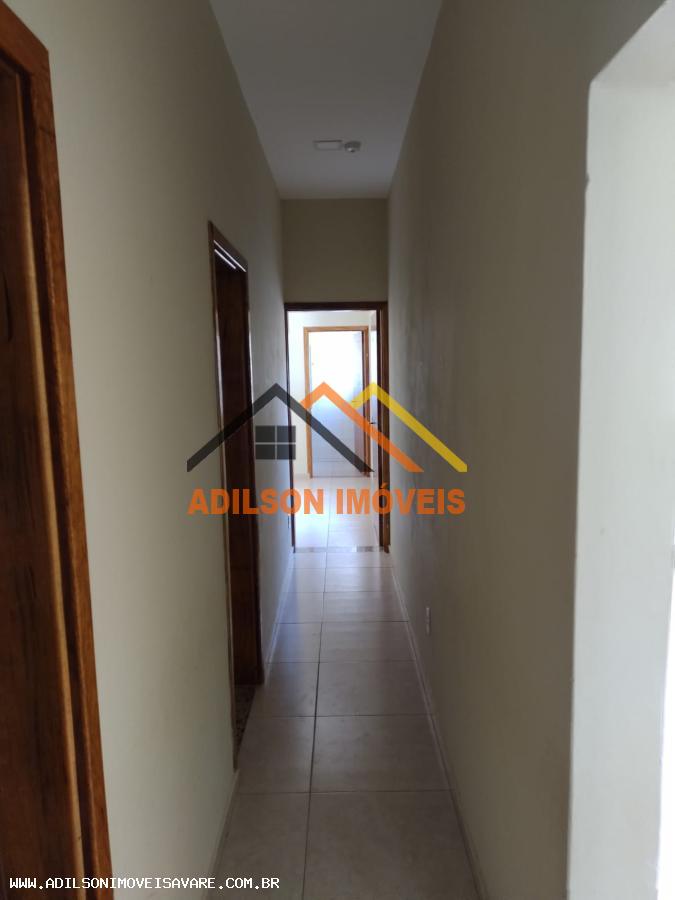 Casa à venda com 3 quartos, 200m² - Foto 16