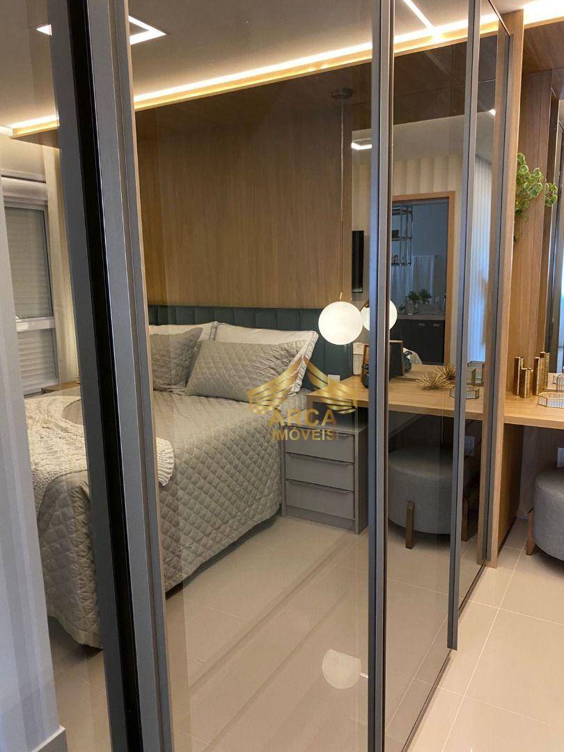 Apartamento à venda com 2 quartos, 63m² - Foto 18