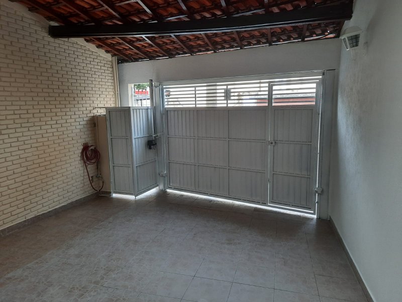 Casa à venda com 3 quartos, 203m² - Foto 6