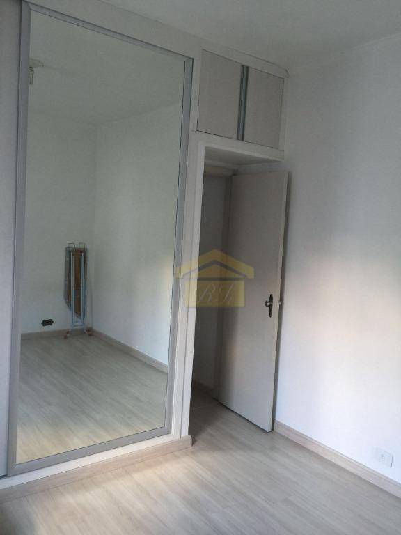 Sobrado à venda com 6 quartos, 130m² - Foto 12