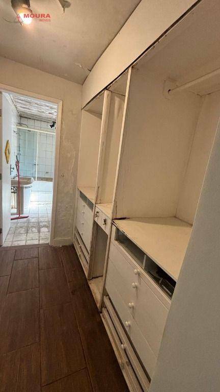 Sobrado à venda com 2 quartos, 105m² - Foto 4