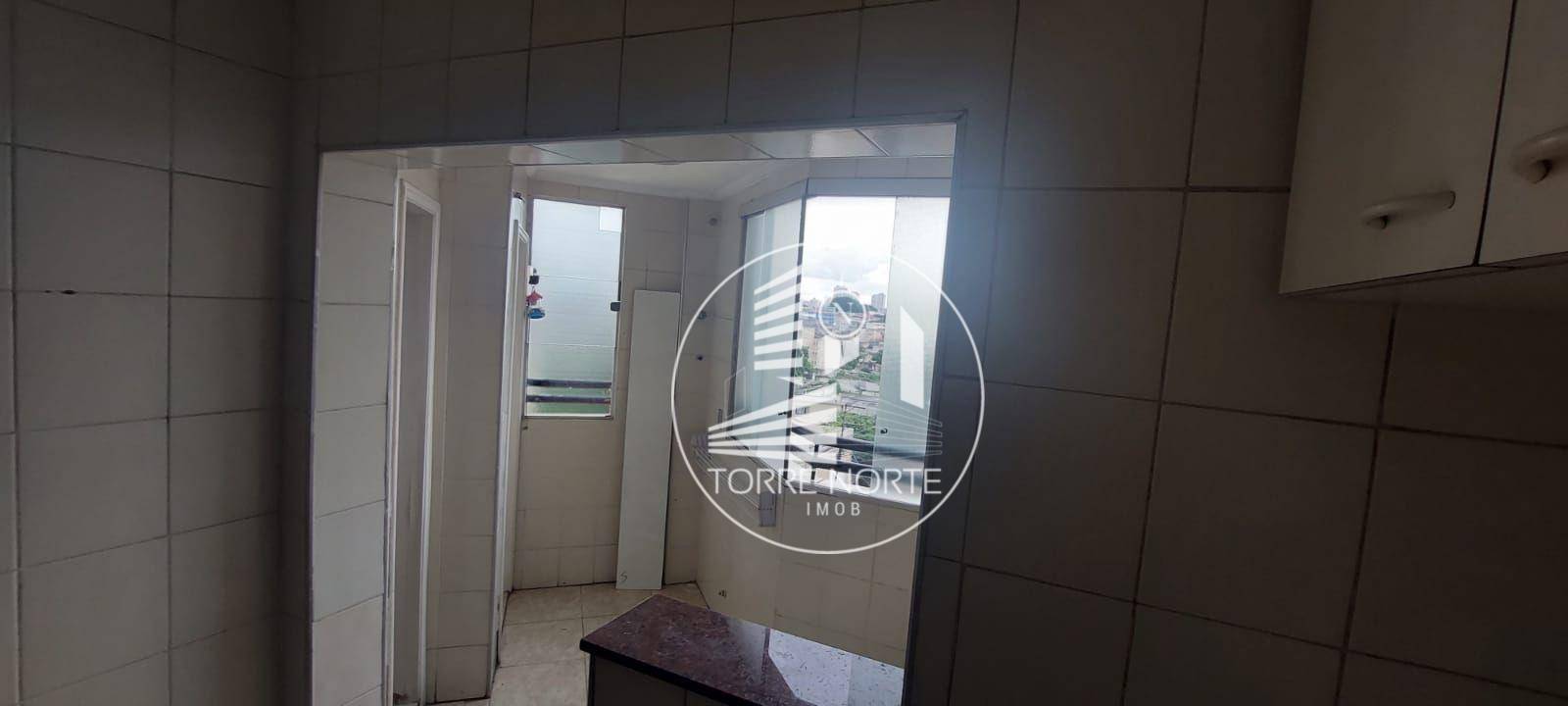 Apartamento à venda com 3 quartos, 75m² - Foto 15