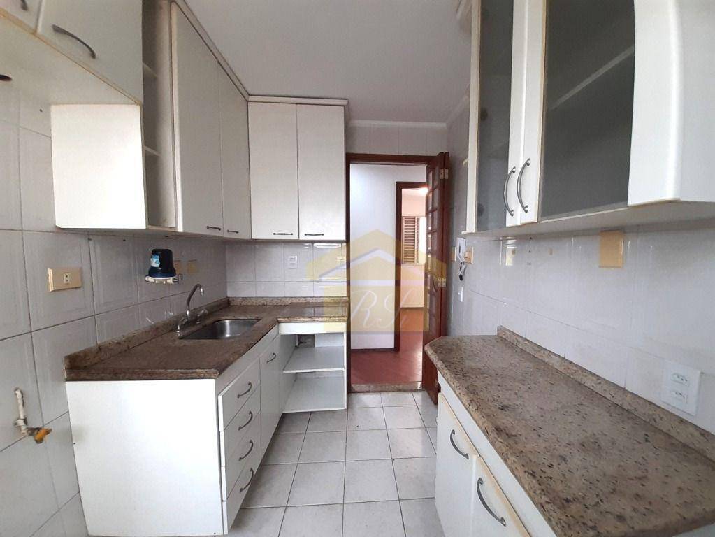 Apartamento à venda e aluguel com 3 quartos, 67m² - Foto 11