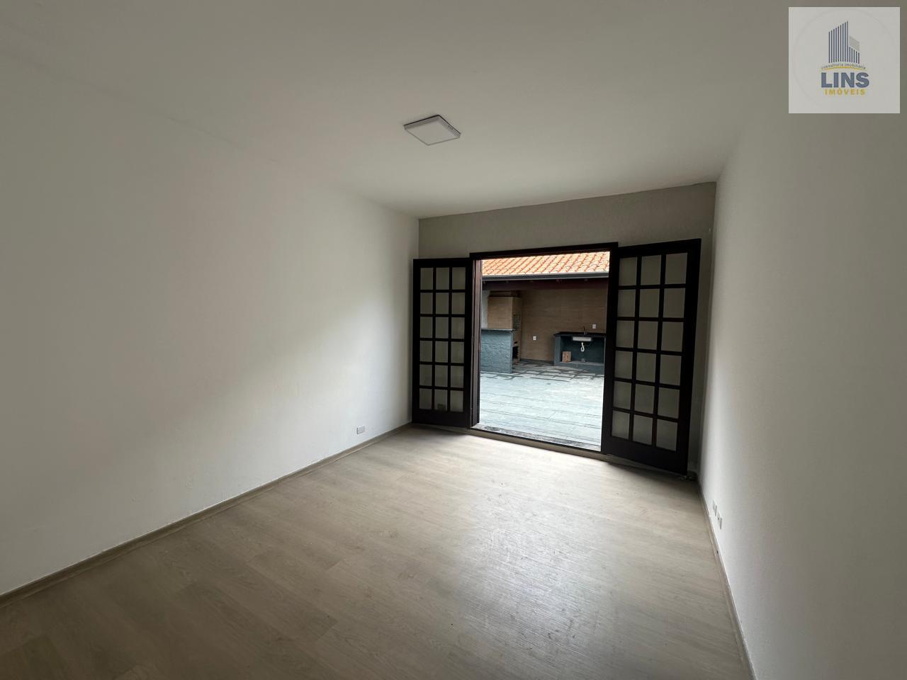 Casa à venda com 3 quartos, 128m² - Foto 12