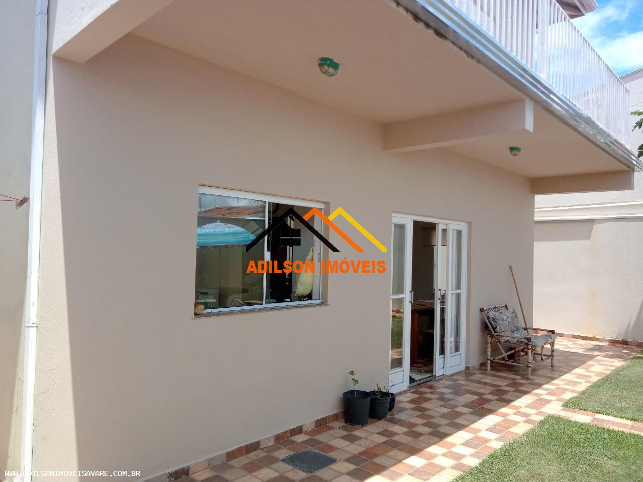 Casa à venda com 5 quartos, 265m² - Foto 3