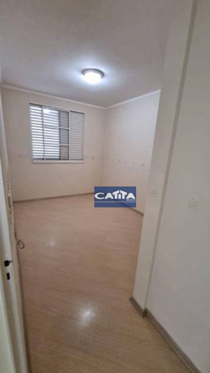 Apartamento para alugar com 2 quartos, 55m² - Foto 3