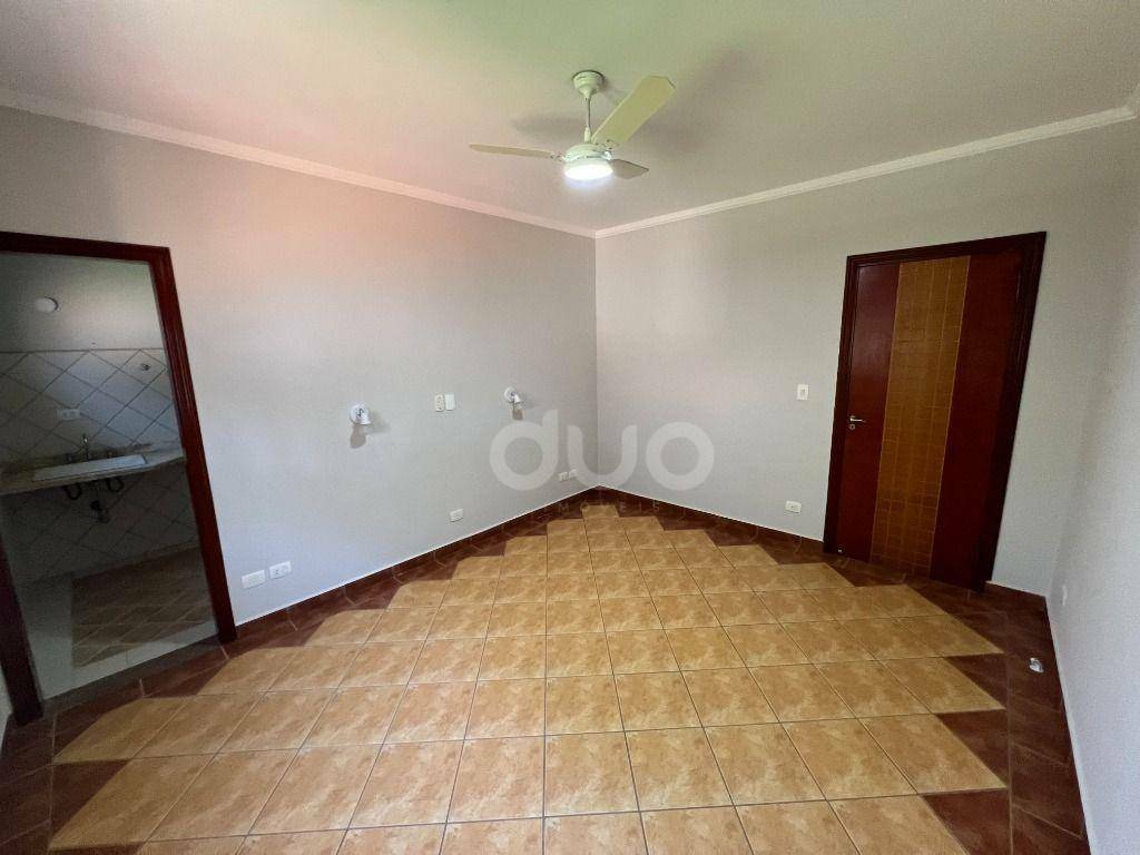 Casa à venda com 4 quartos, 554m² - Foto 25