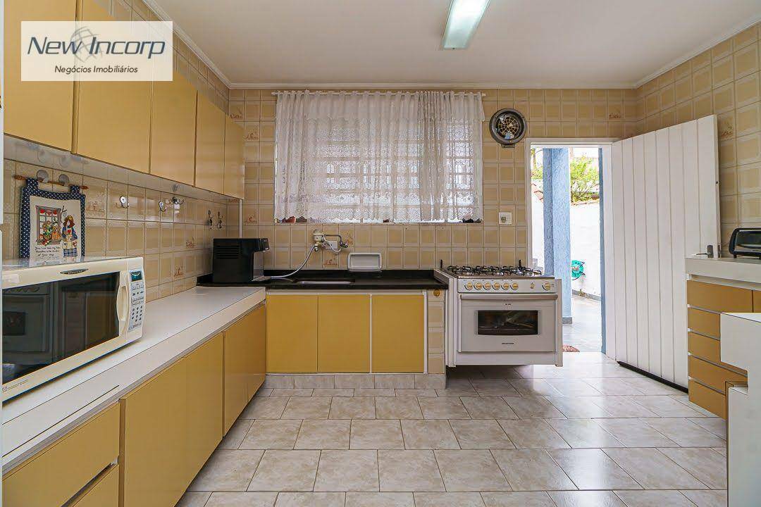 Sobrado à venda com 4 quartos, 225m² - Foto 29