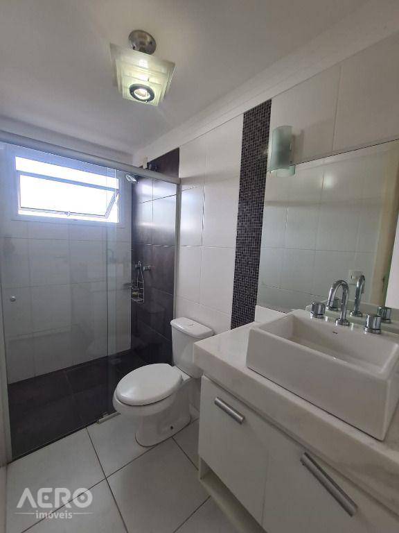Casa de Condomínio à venda com 3 quartos, 290m² - Foto 48