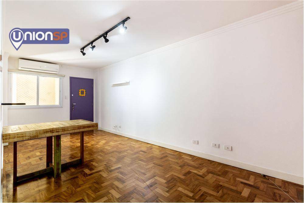 Apartamento à venda com 2 quartos, 68m² - Foto 4