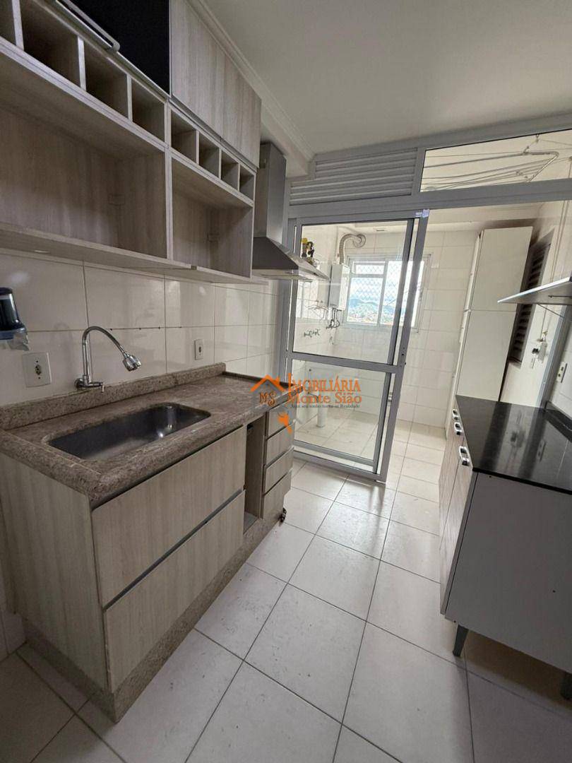 Apartamento para alugar com 3 quartos, 76m² - Foto 11