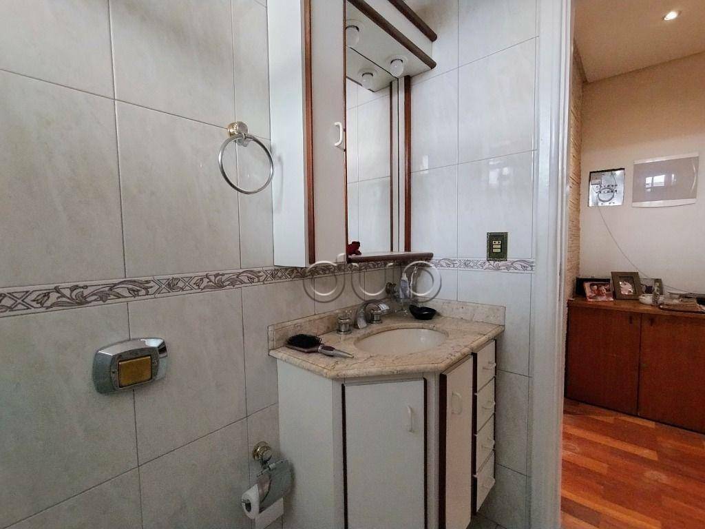 Casa à venda com 3 quartos, 189m² - Foto 31