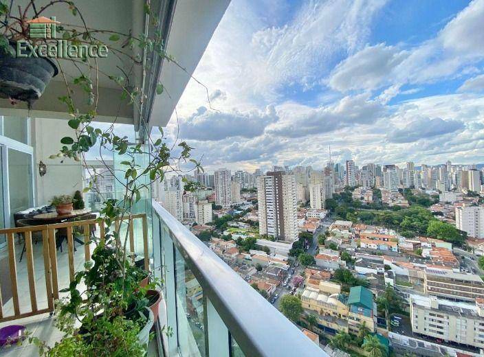 Apartamento à venda com 4 quartos, 214m² - Foto 5